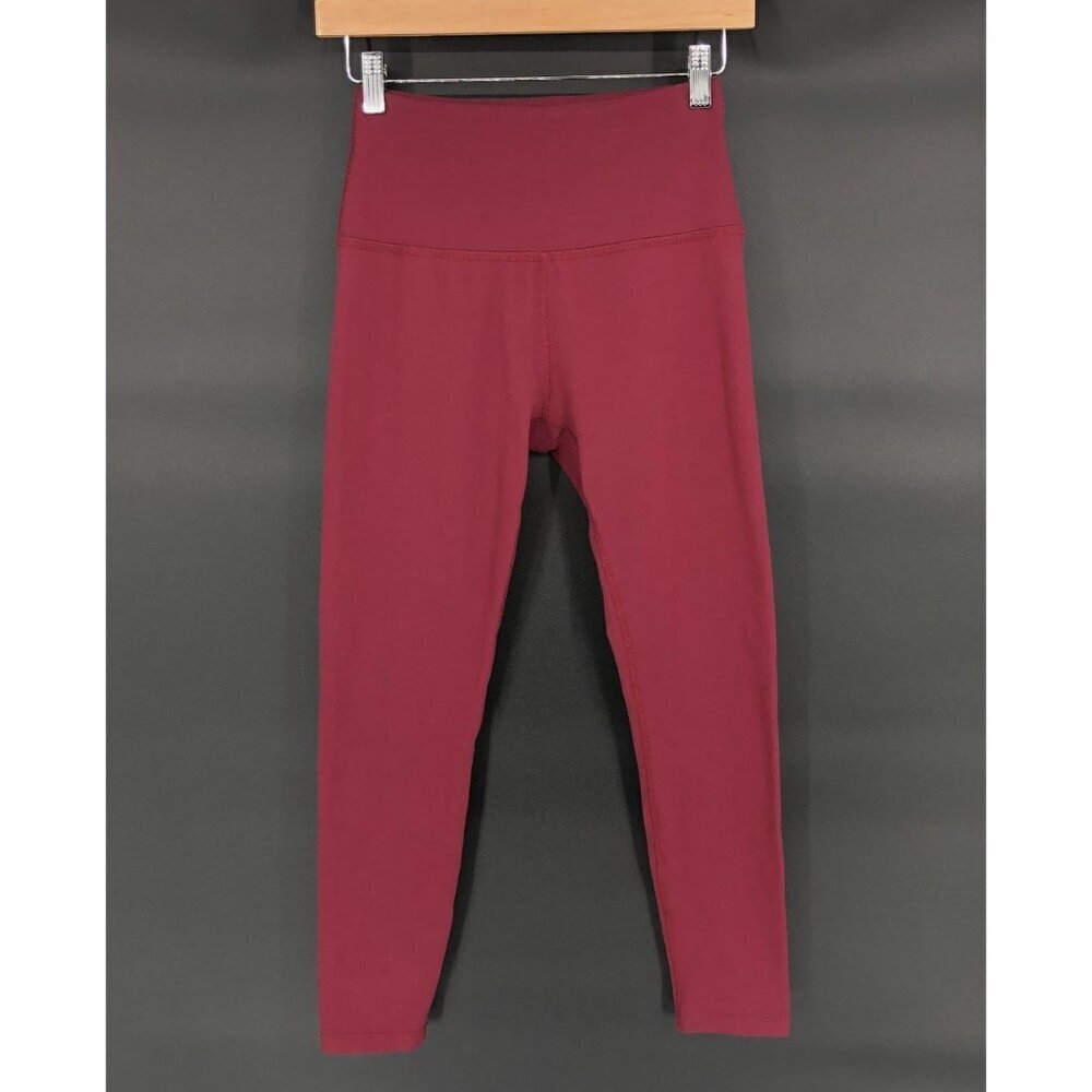 Beyond Yoga High-Waist Leggings in Berry